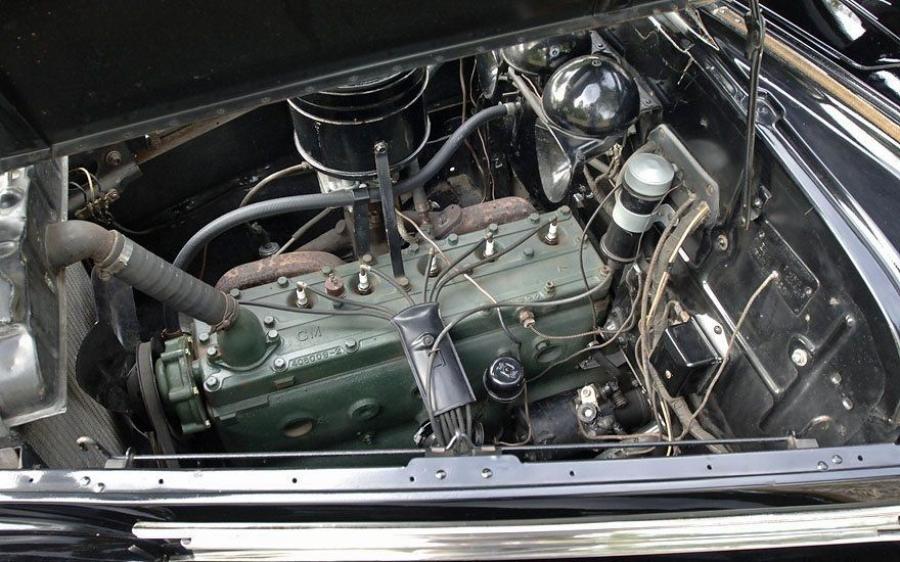  Oldsmobile F7 2Dr Trunkback 1937 года  (фото 8 из 16)